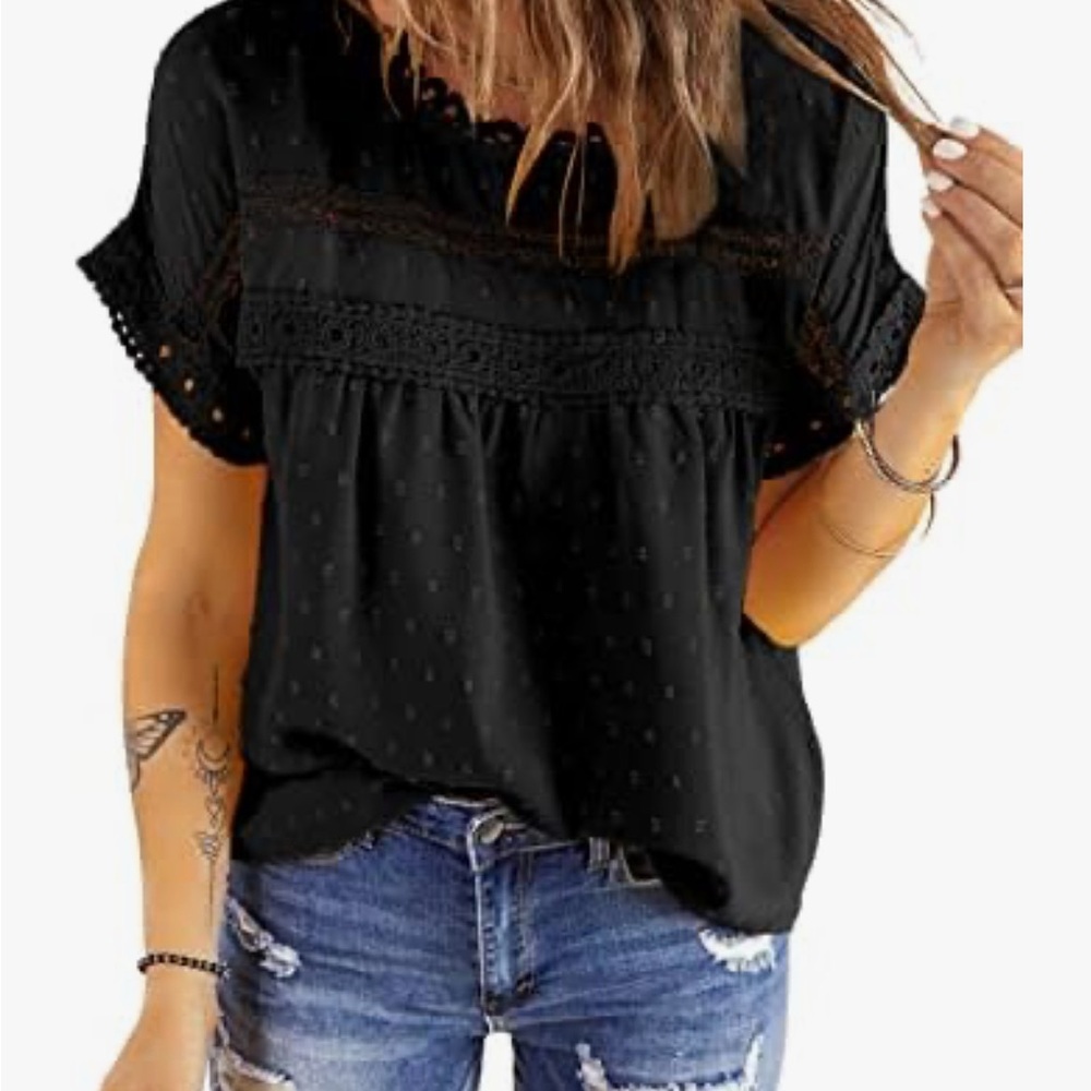 Dokotoo Black Relaxed Cuffed Sleeve Blouse